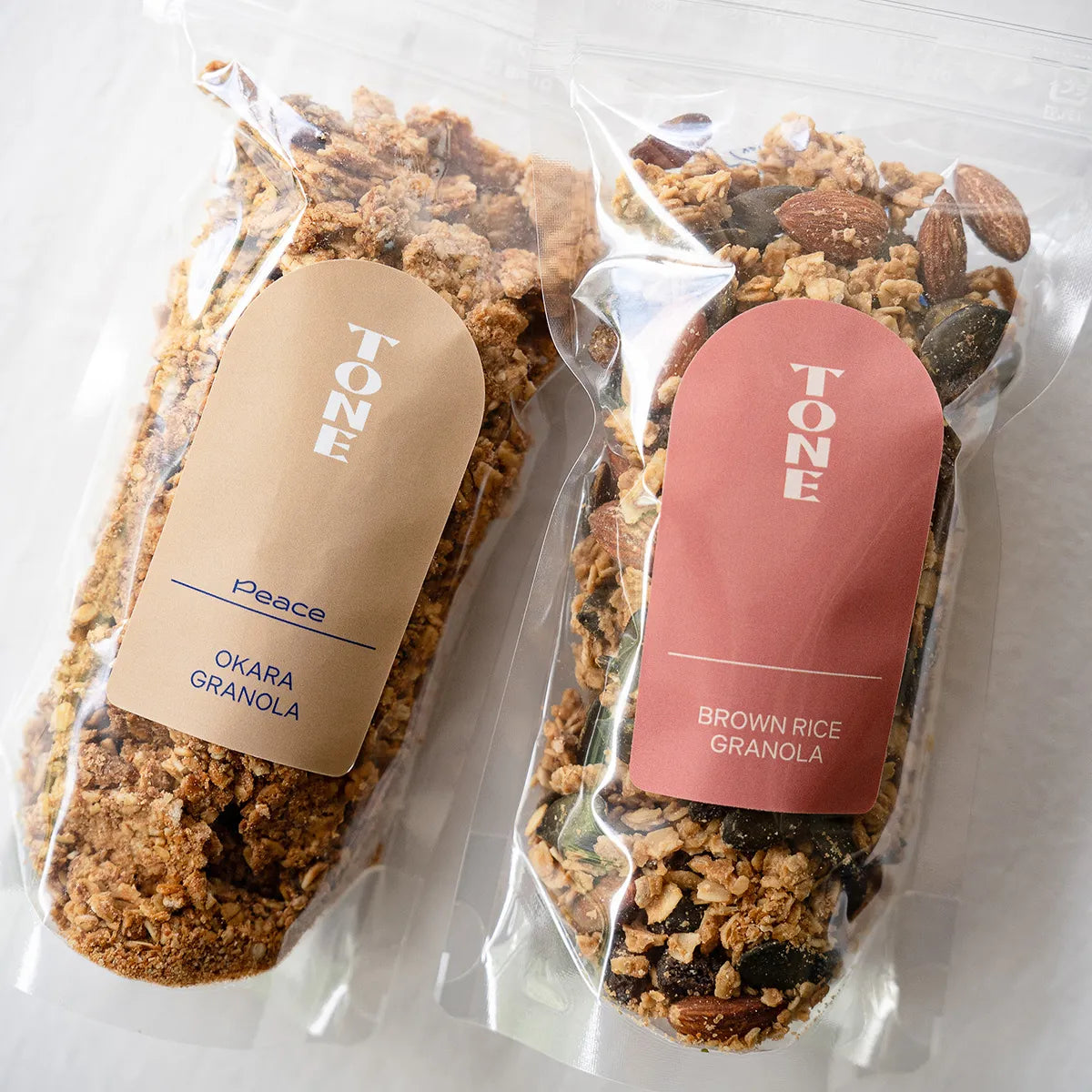 玄米グラノーラとおからグラノーラの写真