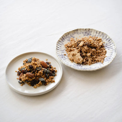 おからグラノーラと玄米グラノーラの写真