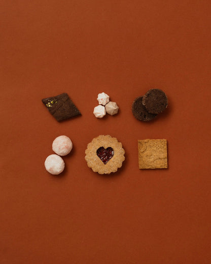 【2/12発送予約商品】Valentine Cookie Box ❤️